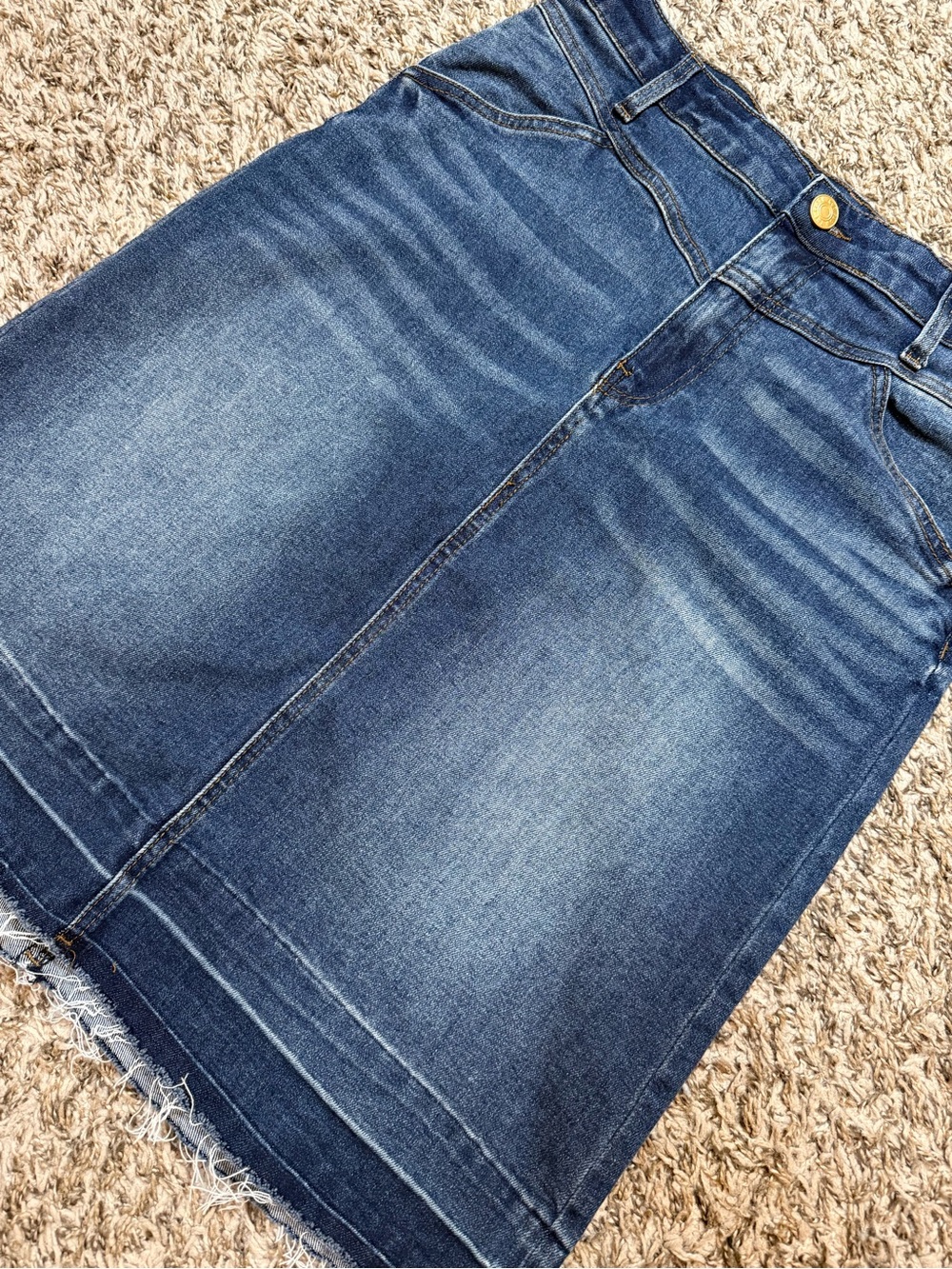 Kut from the Kloth Indigo Blue Denim Midi Pencil Skirt - Picture 3 of 9